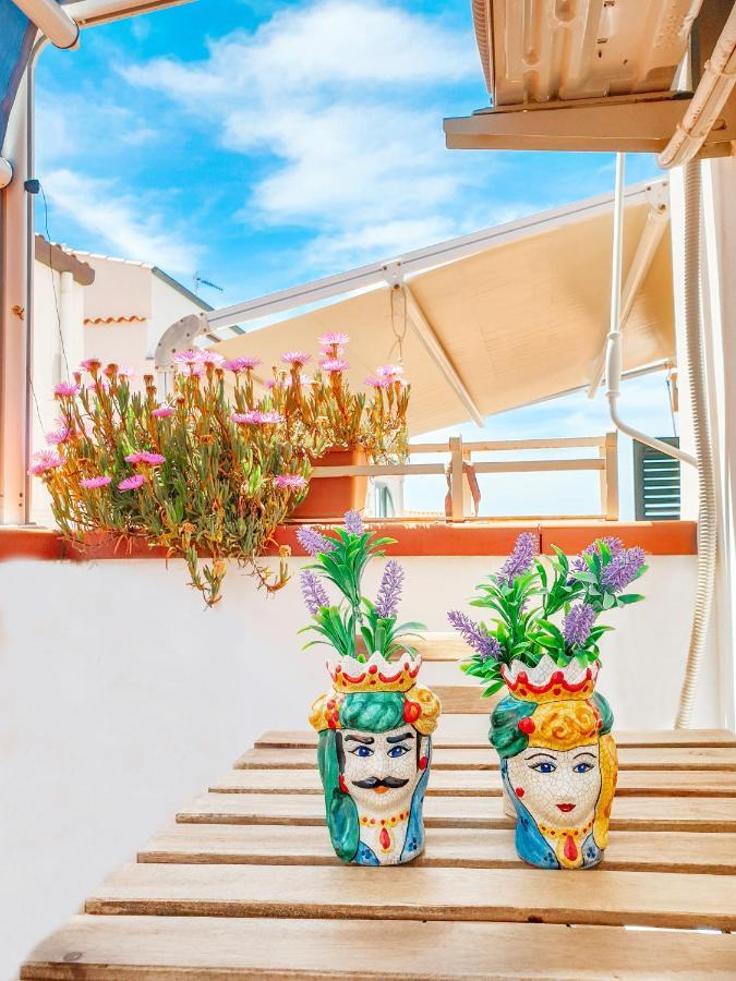 Bed and Breakfast Dafni E Naide Cefalù Exterior foto