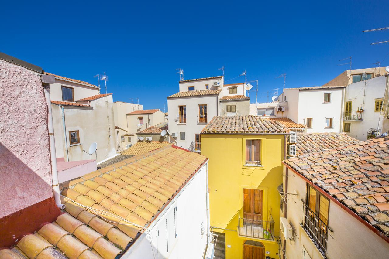 Bed and Breakfast Dafni E Naide Cefalù Exterior foto