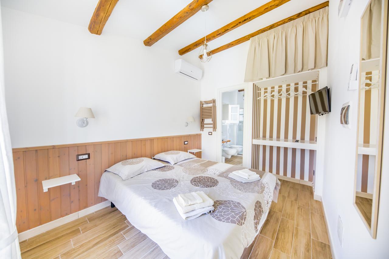 Bed and Breakfast Dafni E Naide Cefalù Exterior foto
